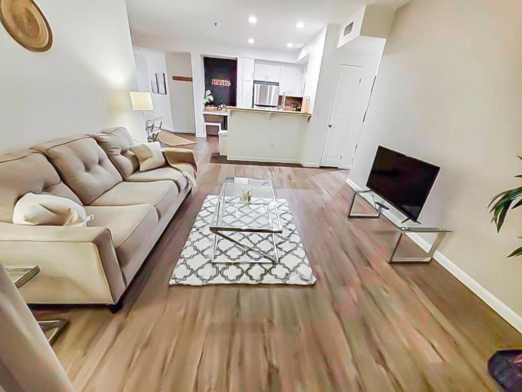 Two Bedroom Condo At Universal Studios Los Angeles Exterior photo